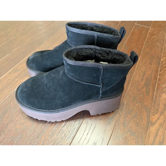 UGG Classic Ultra Mini New Heights Black Women’s Boots - Picture 4 of 6